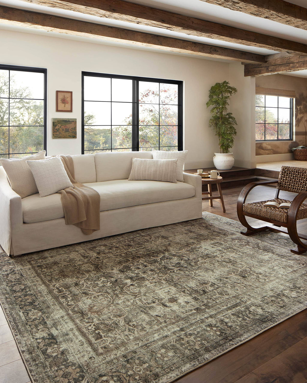 Joanna Gaines x Loloi - Sinclair Pebble Taupe Rug: 7'-6" x 9'-6"